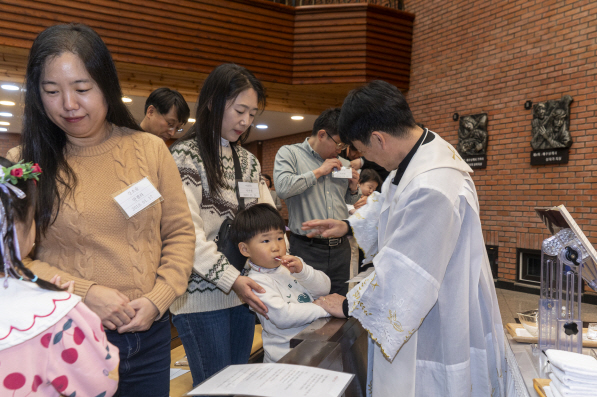 유아세례2.jpeg